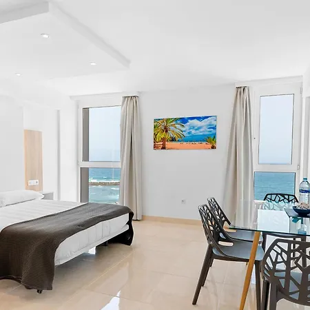 Ocean Vistas 24 Hotel